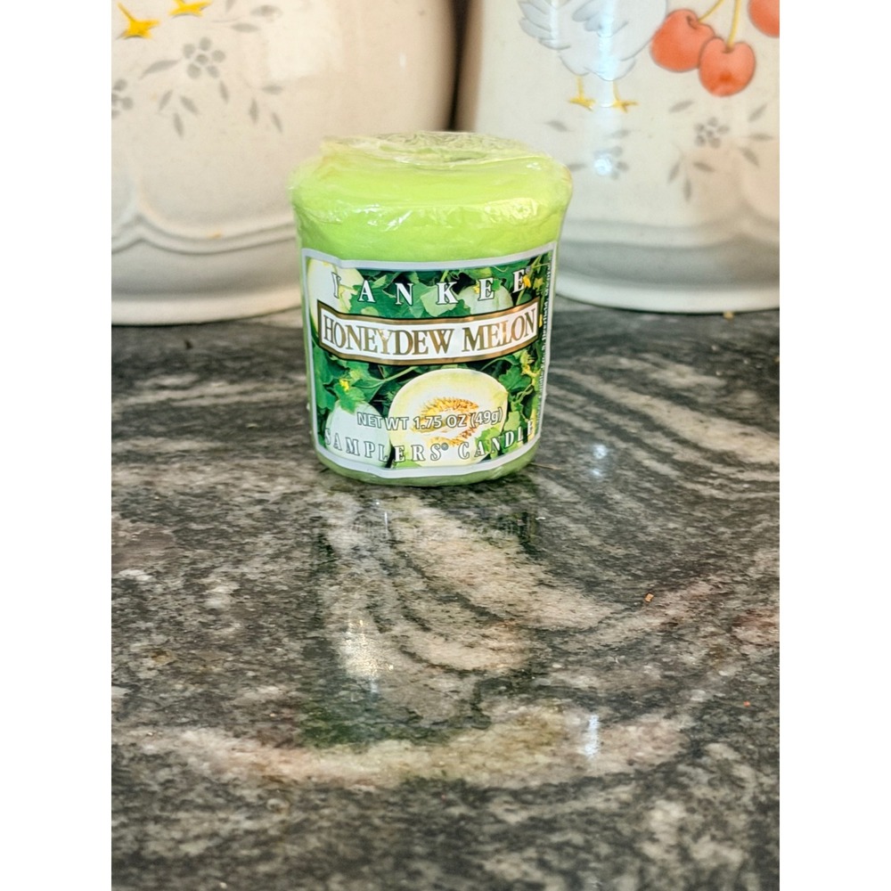 Yankee Candle Honeydew Melon Samplers Votive Candle 1.75 oz 49g Green 57815